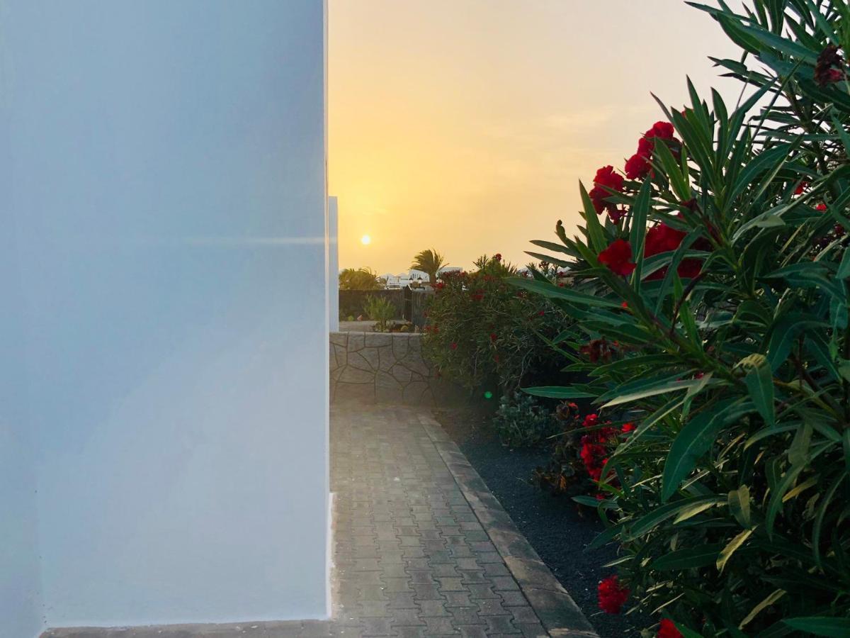 Villa Neptuno With Private Pool, Sea View, Sat-Tv & Free Wifi Коста Бланка Экстерьер фото